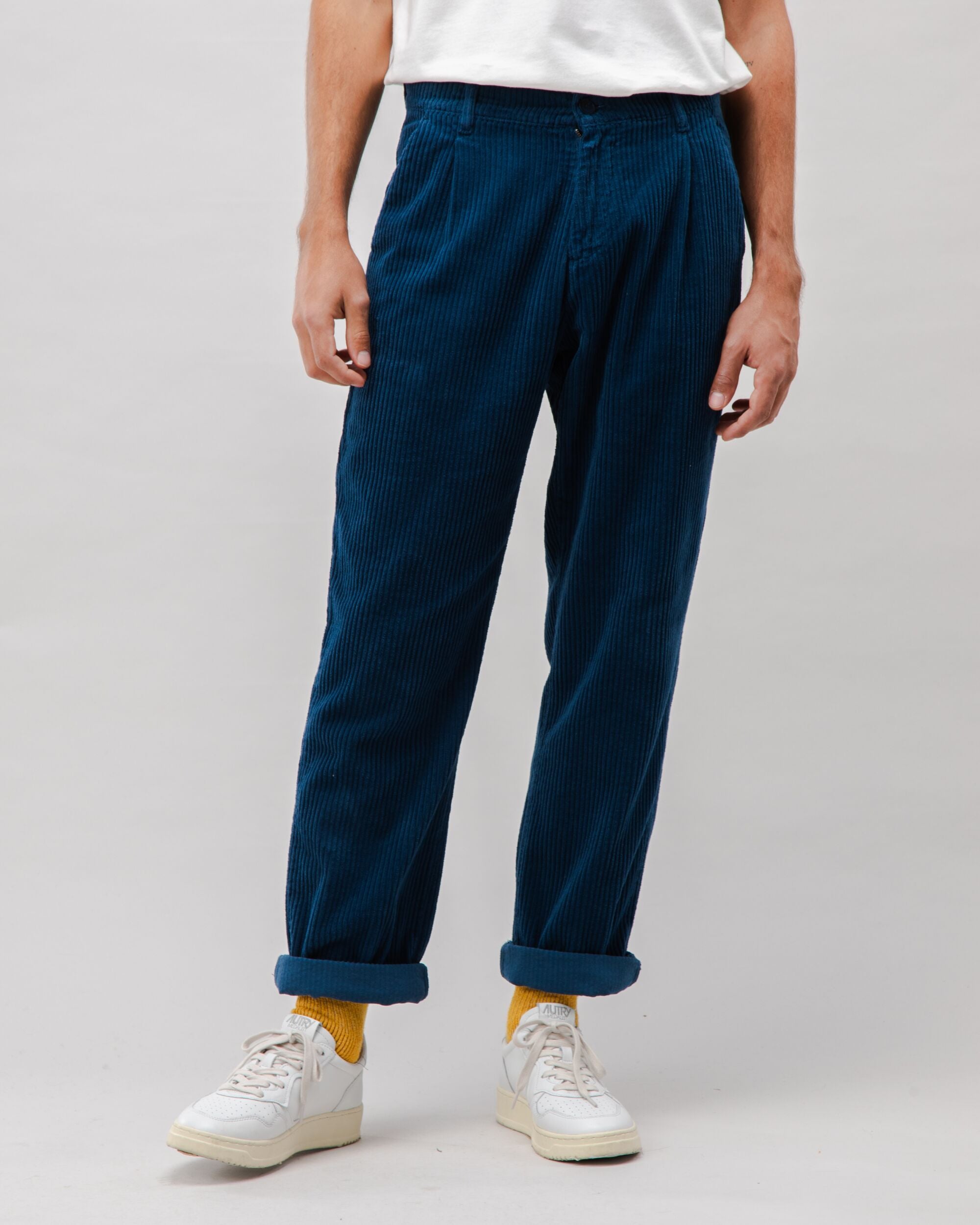 Corduroy Pleated Chino Pants Indigo